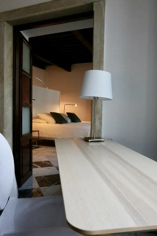 Duomosette Bed and Breakfast Carrara
